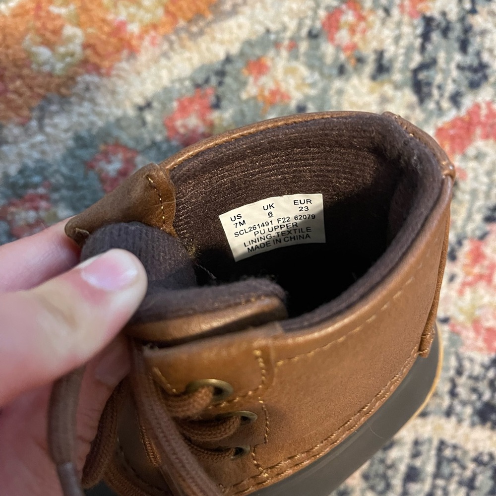Sperry Duck Boots - Picture 2 of 6